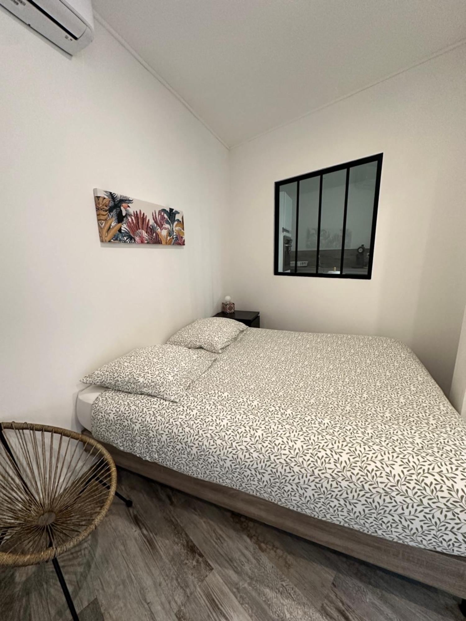 2 Pieces Apartment *